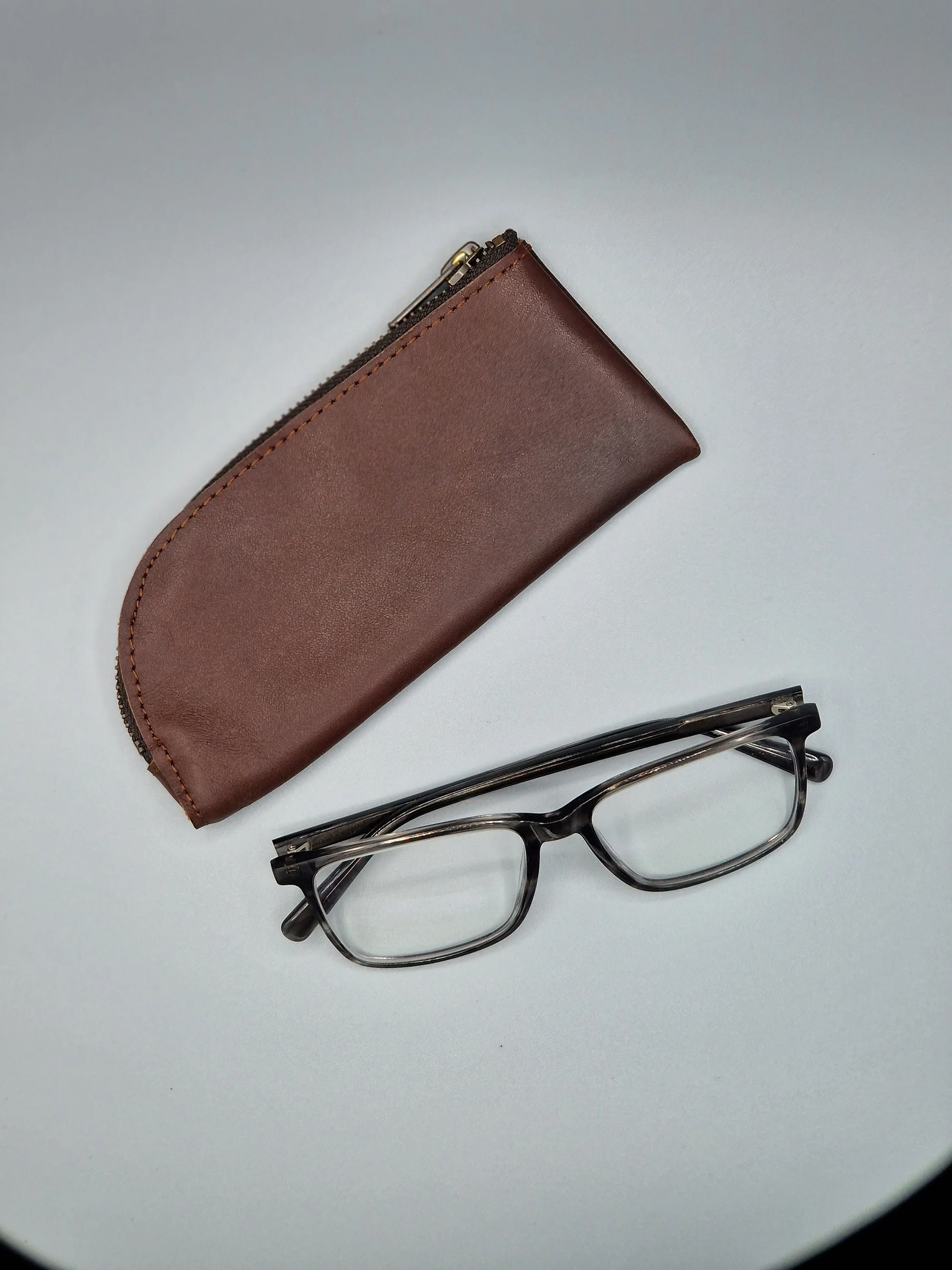 The South Yorkshire Leather glasses case - Image 4