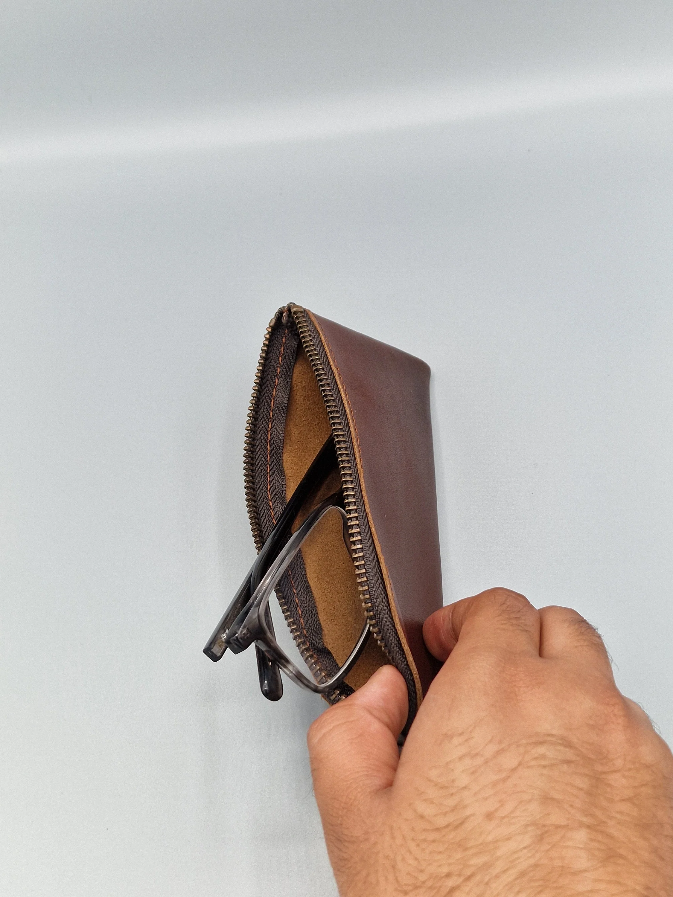 The South Yorkshire Leather glasses case - Image 6