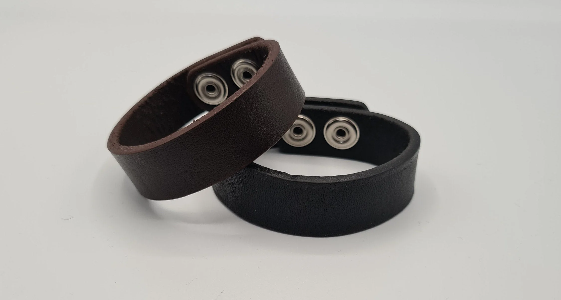 The Greater London Leather Wristband - Image 4