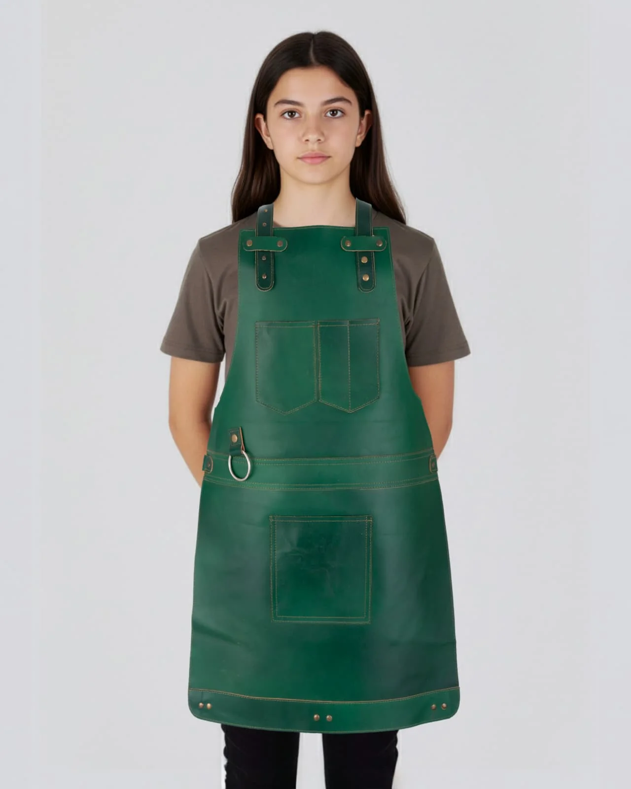The Bristol Green Full Grain Kids Leather Apron - Image 4