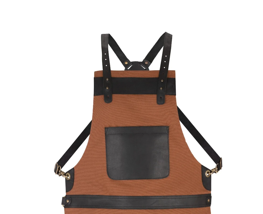 The Derbyshire Canvas Crossbody BBQ Apron - Image 2