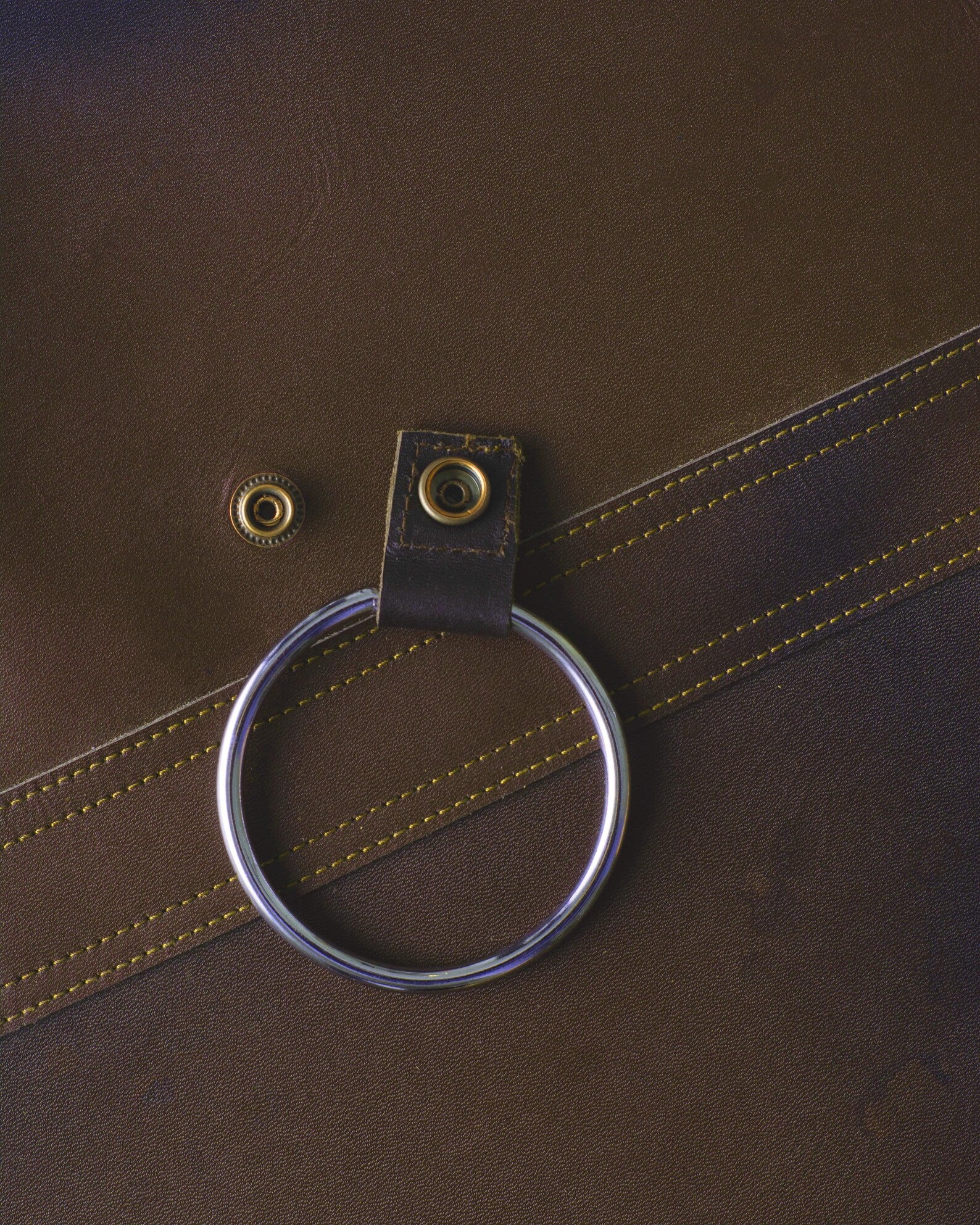 The Isle of Weight Full Grain Leather Without Pockets Apron - Image 13