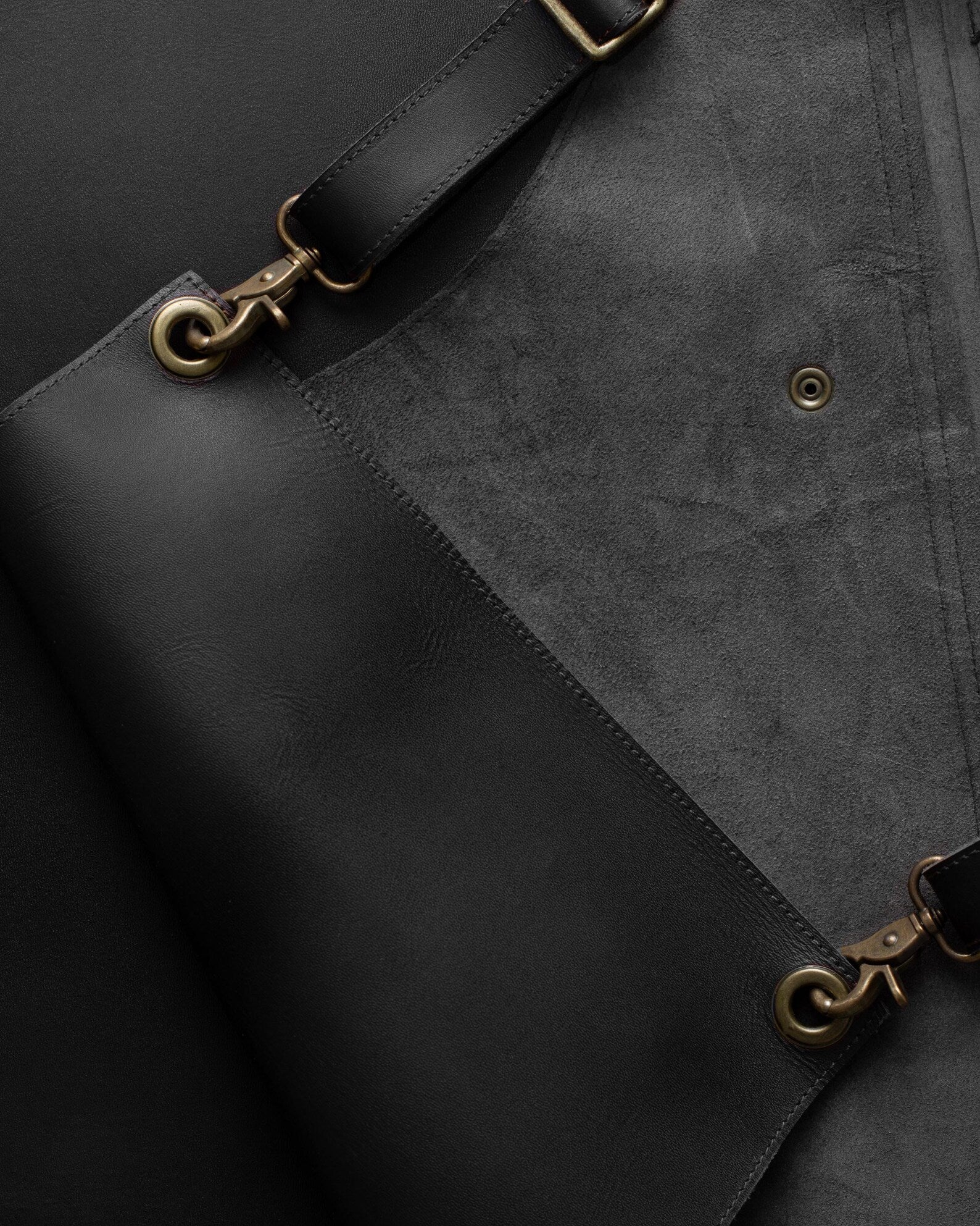 The Isle of Weight Full Grain Leather Without Pockets Apron - Image 29